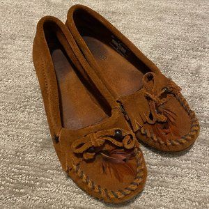 Minnetonka Moccasins with Feather